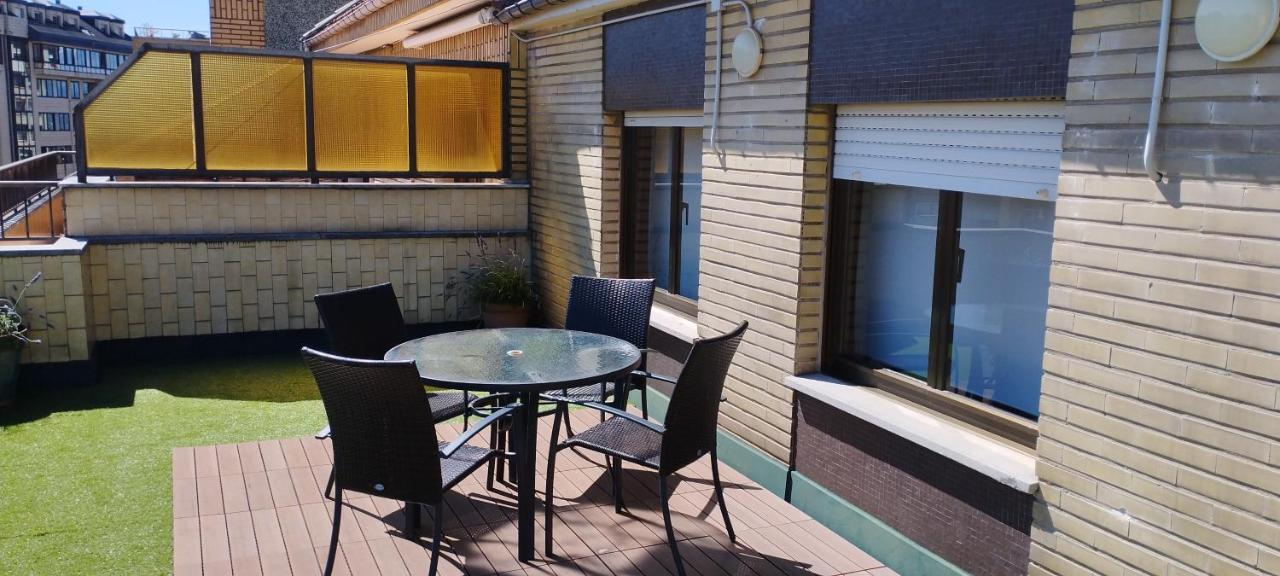 Atico Auditorio Disfrute Sus 40 Metros De Terraza Orientada Al Sur Apartment *